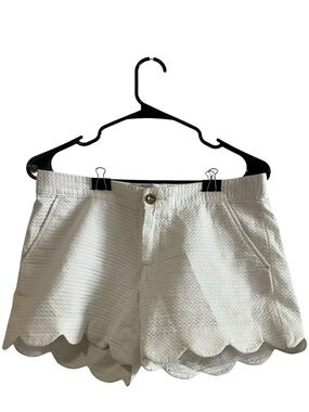 Lilly Pulitzer Scalloped Shorts White Size 0